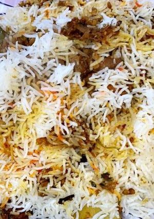 A picture of Masoor keema pulao.
