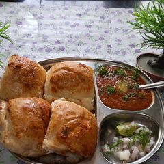 A picture of Winter vegetables Mumbai style spicy masala pav bhaji.