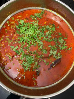 ઊંધિયું (Undhiyu Recipe In Gujarati) રેસીપી મુખ્ય ફોટો