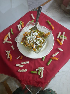 ત્રિરંગી ચાઈનીઝ પાસ્તા (Trirangi Chinese Pasta Recipe In Gujarati) રેસીપી મુખ્ય ફોટો