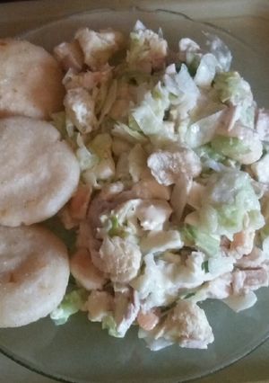 Una foto de ENSALADA CESAR CON QUESO!