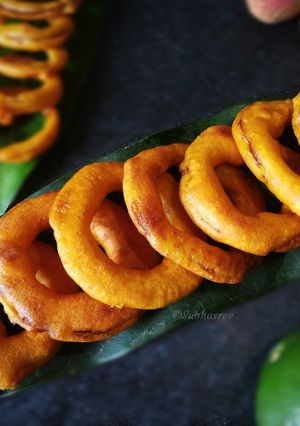 A picture of Papaya Rings.
