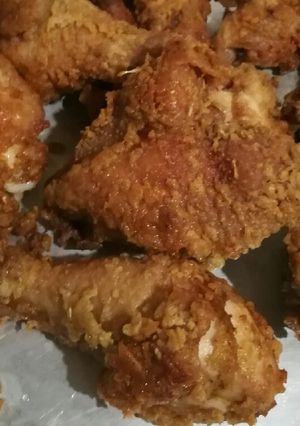 A picture of "Kfc" chicken.
