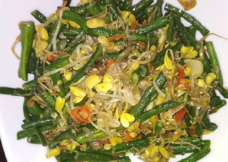 Langkah Mudah untuk Membuat Tumis kecambah kedelai dan kacang panjang😊 yang Bikin Ngiler