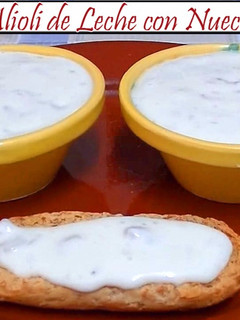 Una foto de Alioli de leche con nueces