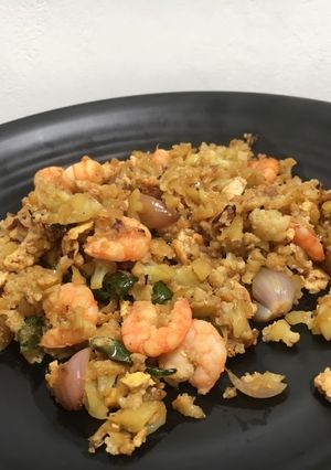 Foto resep “Nasi Goreng” Kembang Kol { Diet Keto / DEBM }