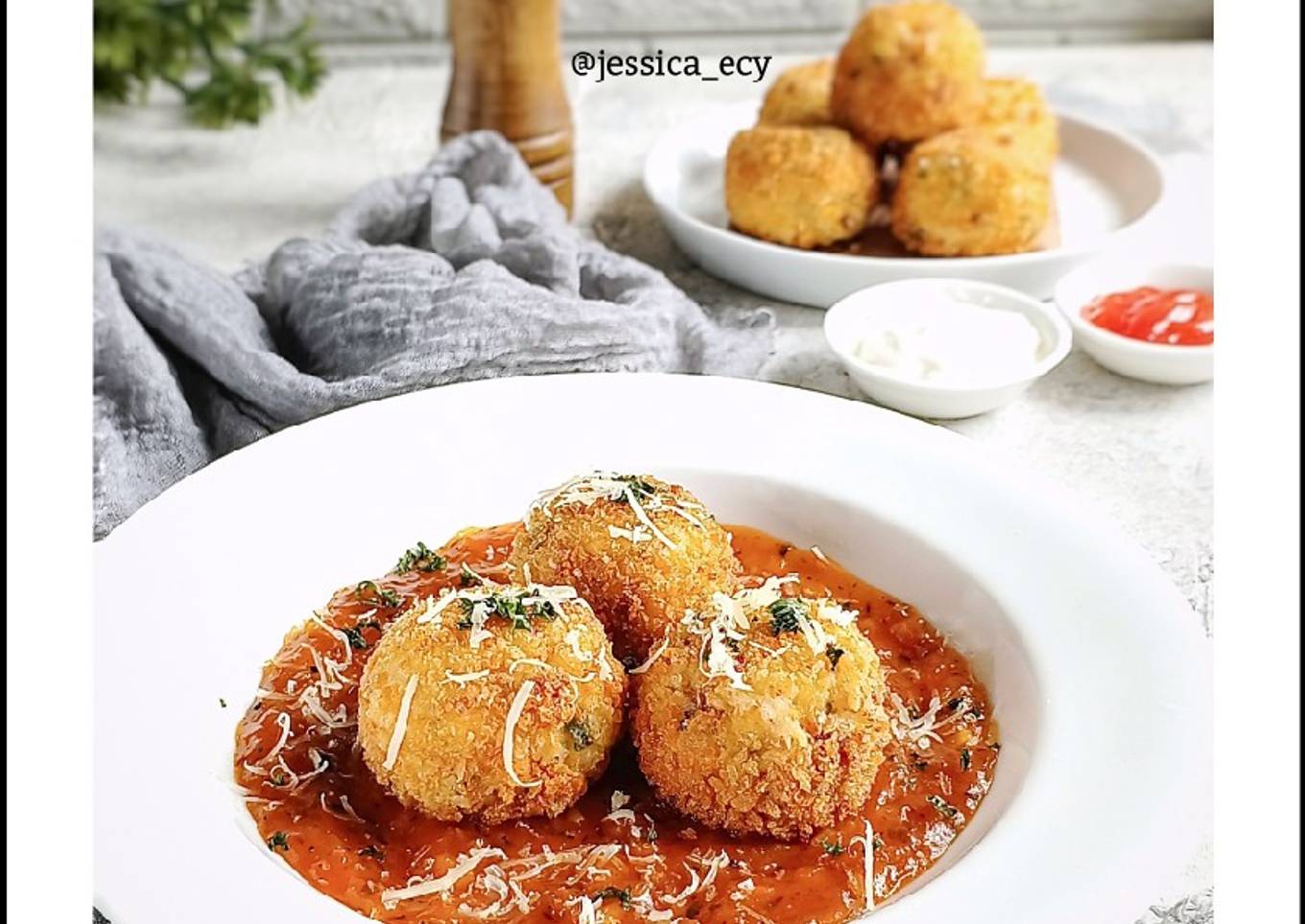 Langkah Mudah untuk Menyiapkan Arancini (Italian Rice Balls) /
Bola-bola Nasi, Bisa Manjain Lidah