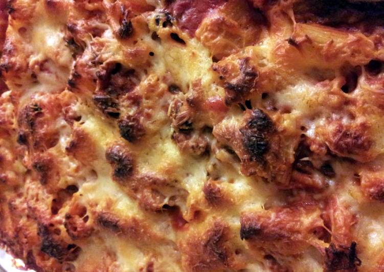 Monday Fresh Cheesy Baked Ziti