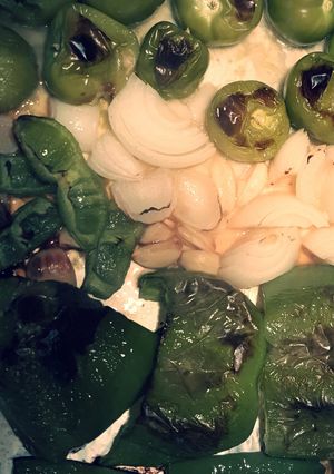 A picture of Roasted salsa verde.