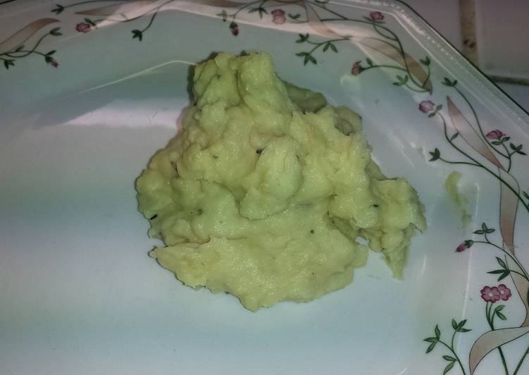 Recipe of Favorite Garlic and Rosemary Mash Potato