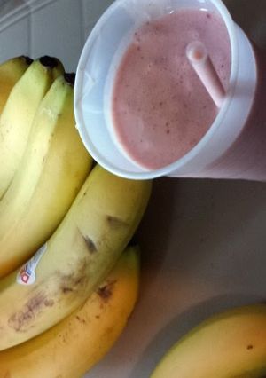 A picture of strawberry and banana smoothie.