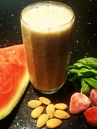 Easy Way Prepare Recipe The Nutty Strawberry Professor Smoothie that is Delicious, So Delicious}