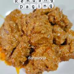 A picture of Rendang Daging.