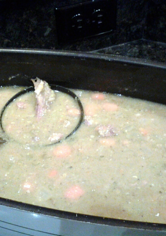 A picture of Hj's Slow Cooker Split Pea Soup.