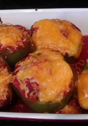 A picture of Cheat stuffed peppers.