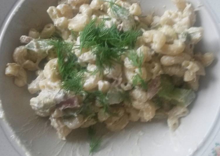 Creamy avocado and lime pasta salad Creamy avocado and lime pasta salad
