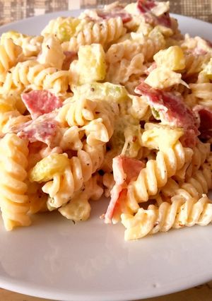 Una foto de Fusili con calabacín, bacon y Philadelphia