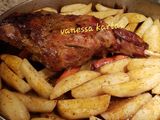 Μπούτι Αρνί με Πατάτες στο Φούρνο Λεμονάτο