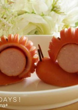 A picture of Wiener Sausage Snails For Lunchboxes.