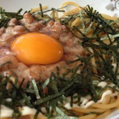 Teriyaki Mayonnaise Natto Pasta for Lunch at Home A picture of Teriyaki Mayonnaise Natto Pasta for Lunch at Home.