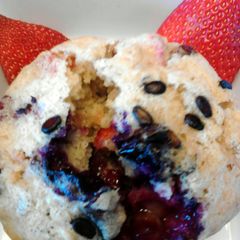 A picture of Hearty Fruit Salad Muffins.