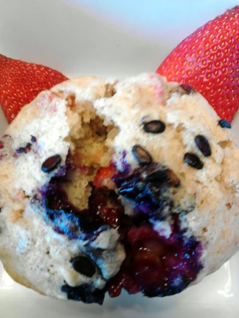 Easy Steps to Make Recipes Hearty Fruit Salad Muffins the Delicious Can Pamper Your Tongue.