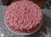 Una foto de postres con crema pastelera