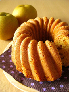 A picture of Carameled Asian Pear and Cream Cheese Pound Cake.