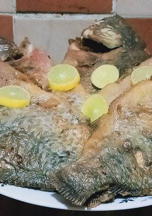 صورة لوصفة سمك بلطي مقلي بالسلطات