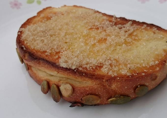 Butter And Sugar Breakfast Toast Recipe By Leegoh Cookpad