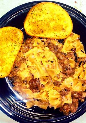 A picture of Salsiccia Bowtie Pasta.