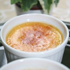 A picture of Authentic Thick Crème Brûlée.