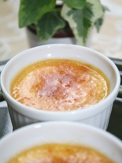 A picture of Authentic Thick Crème Brûlée.