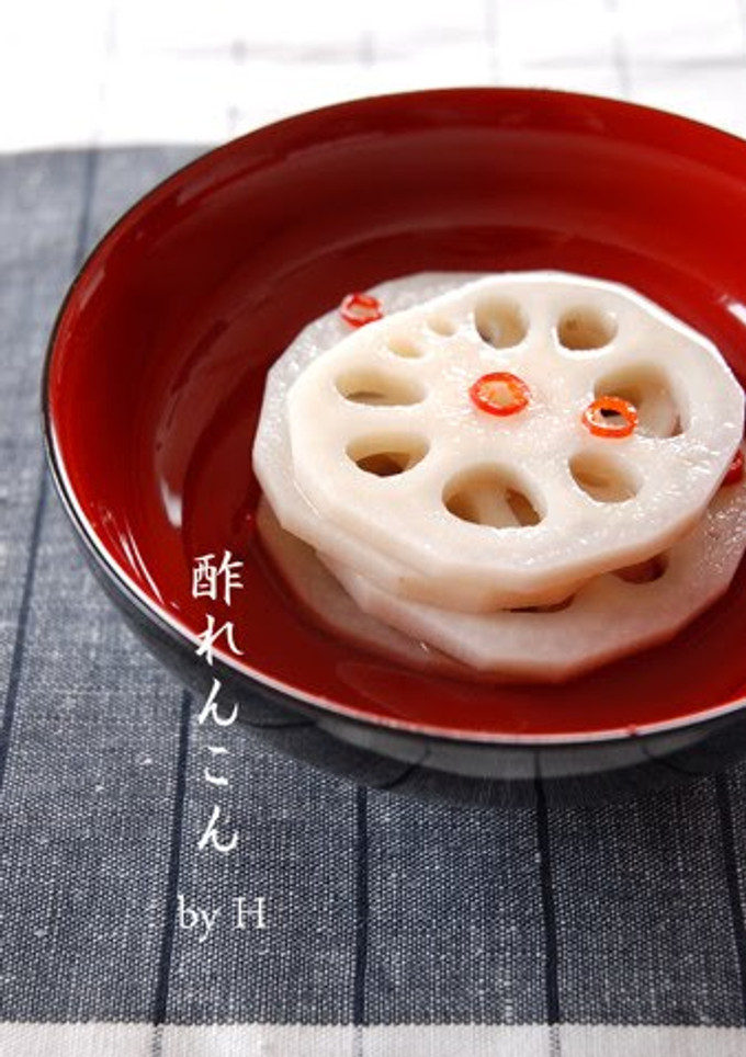 A picture of Pickled Lotus Root.