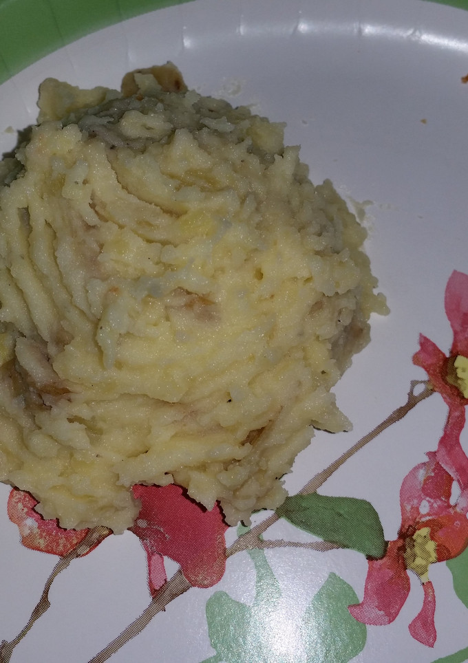 A picture of Mashed Potatoes (simple).