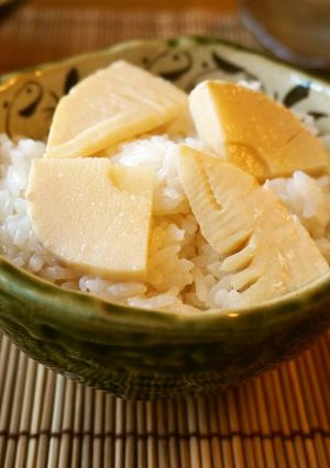 A picture of Bamboo Shoot Rice.