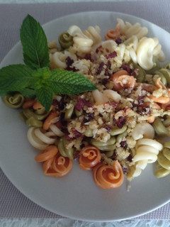 Una foto de Ensalada de Trottole Tricolore