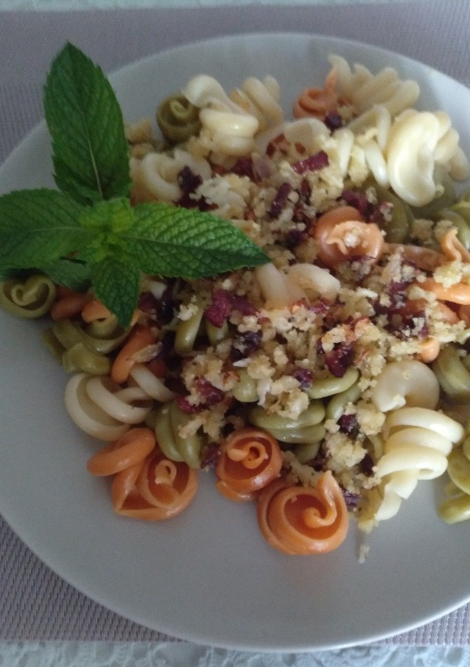 Una foto de Ensalada de Trottole Tricolore