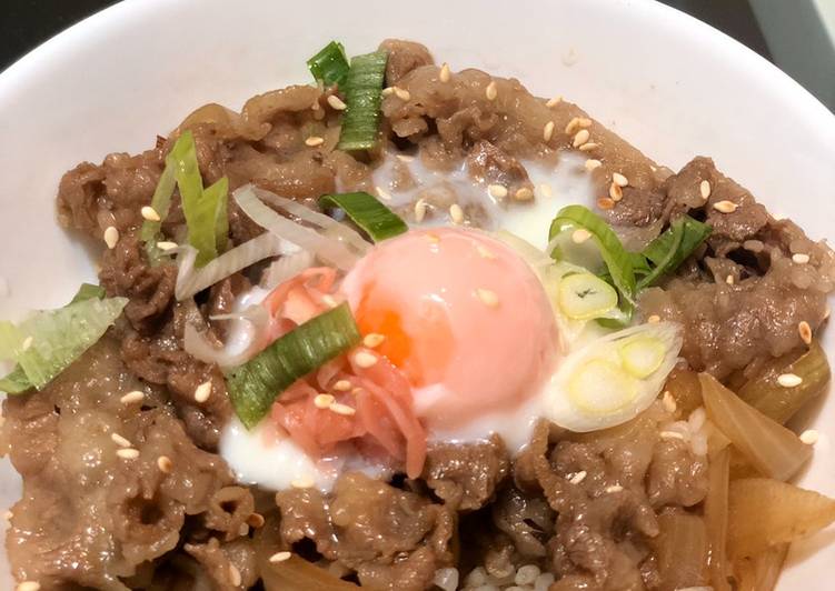 Resep Gyudon (beef bowl) with onsen tamago Anti Gagal