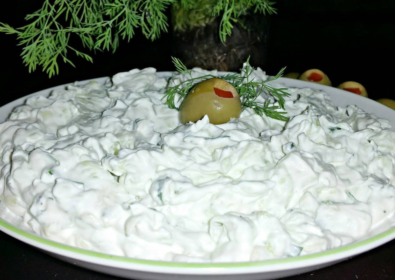 Mike's Creamy Tatziki & Tips