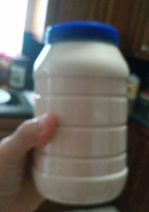 A picture of Yum Yum Sauce.
