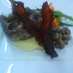 A picture of Pan -Grilled beef tenderloin.