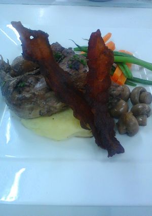 A picture of Pan -Grilled beef tenderloin.