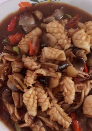 Foto resep Cumi Cah Jamur Merang