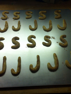 A picture of Sharon "S" Lemon And Cinnamon Cookies.