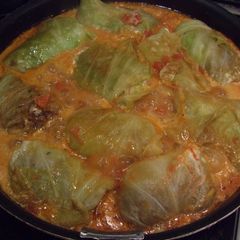 A picture of Russian Golubtsy (Stuffed Cabbage Roll).
