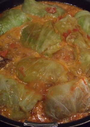 A picture of Russian Golubtsy (Stuffed Cabbage Roll).