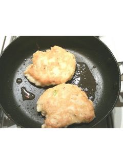 A picture of Gluten-Free Potato Pancakes.