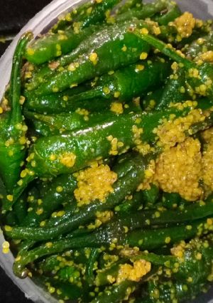 રાયતા મરચાં (Raita Marcha Recipe In Gujarati) રેસીપી મુખ્ય ફોટો