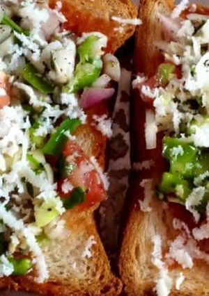 A picture of Home made Bread Pizza on Tawa.